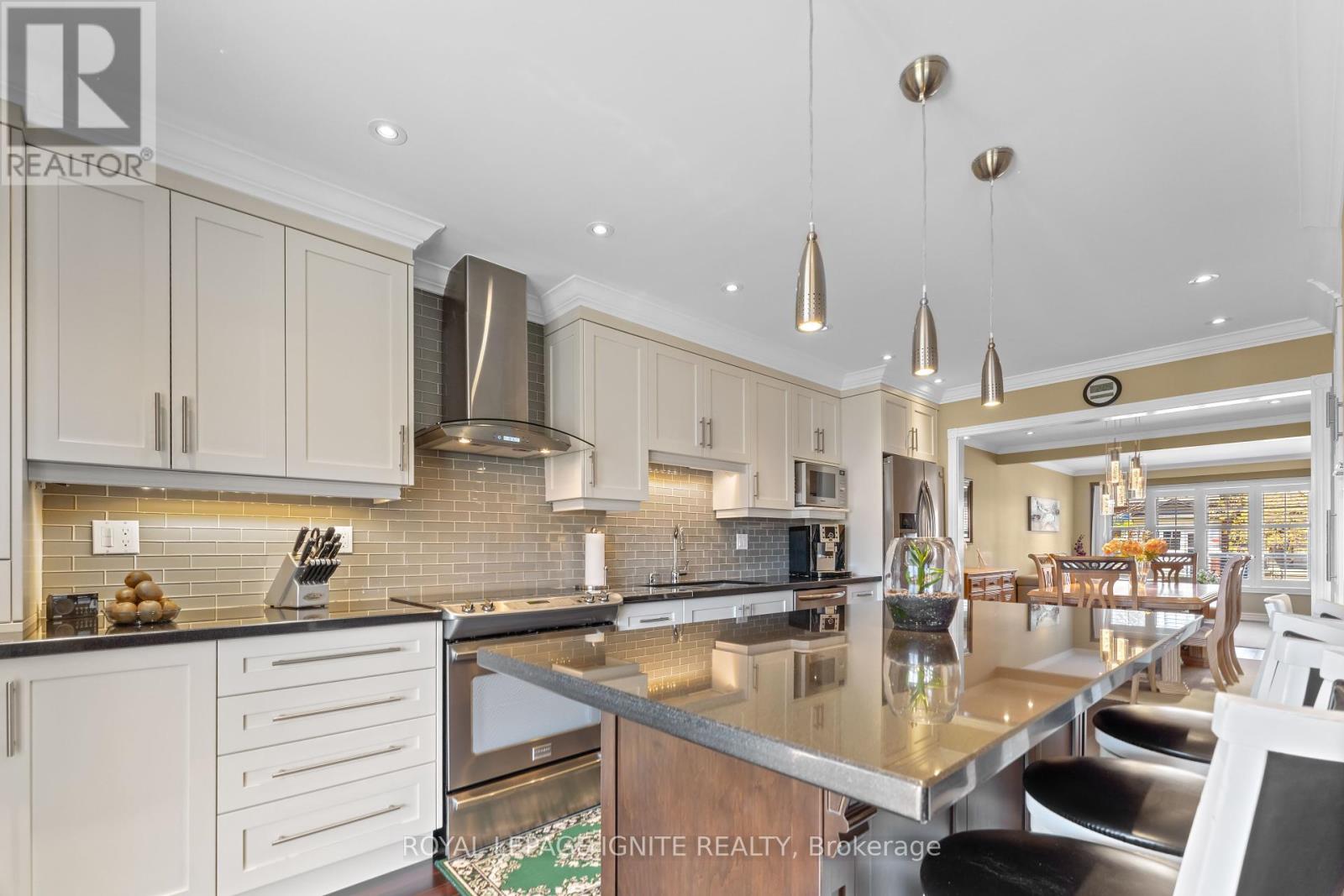 59 Shanly Street, Toronto, Ontario  M6H 1S4 - Photo 43 - W12112204