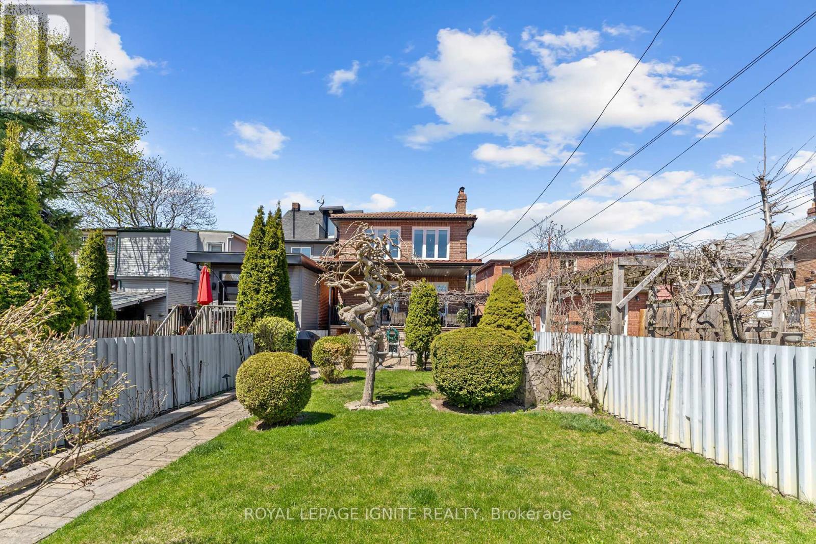 59 Shanly Street, Toronto, Ontario  M6H 1S4 - Photo 47 - W12112204