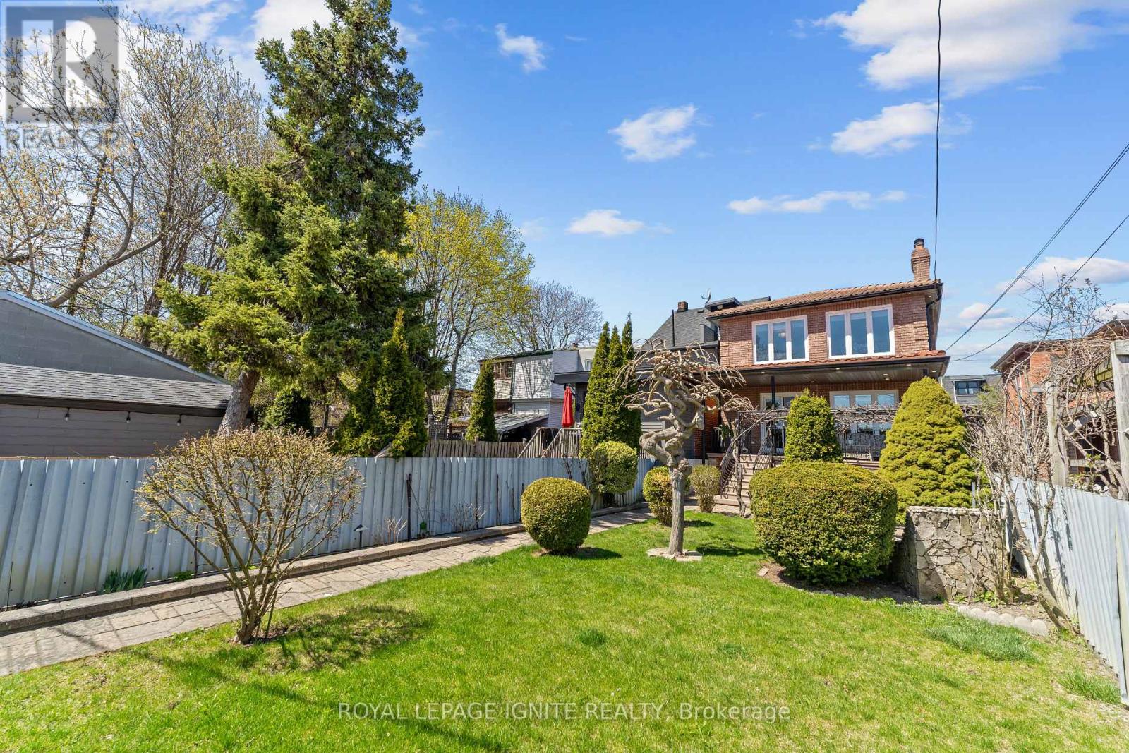 59 Shanly Street, Toronto, Ontario  M6H 1S4 - Photo 48 - W12112204