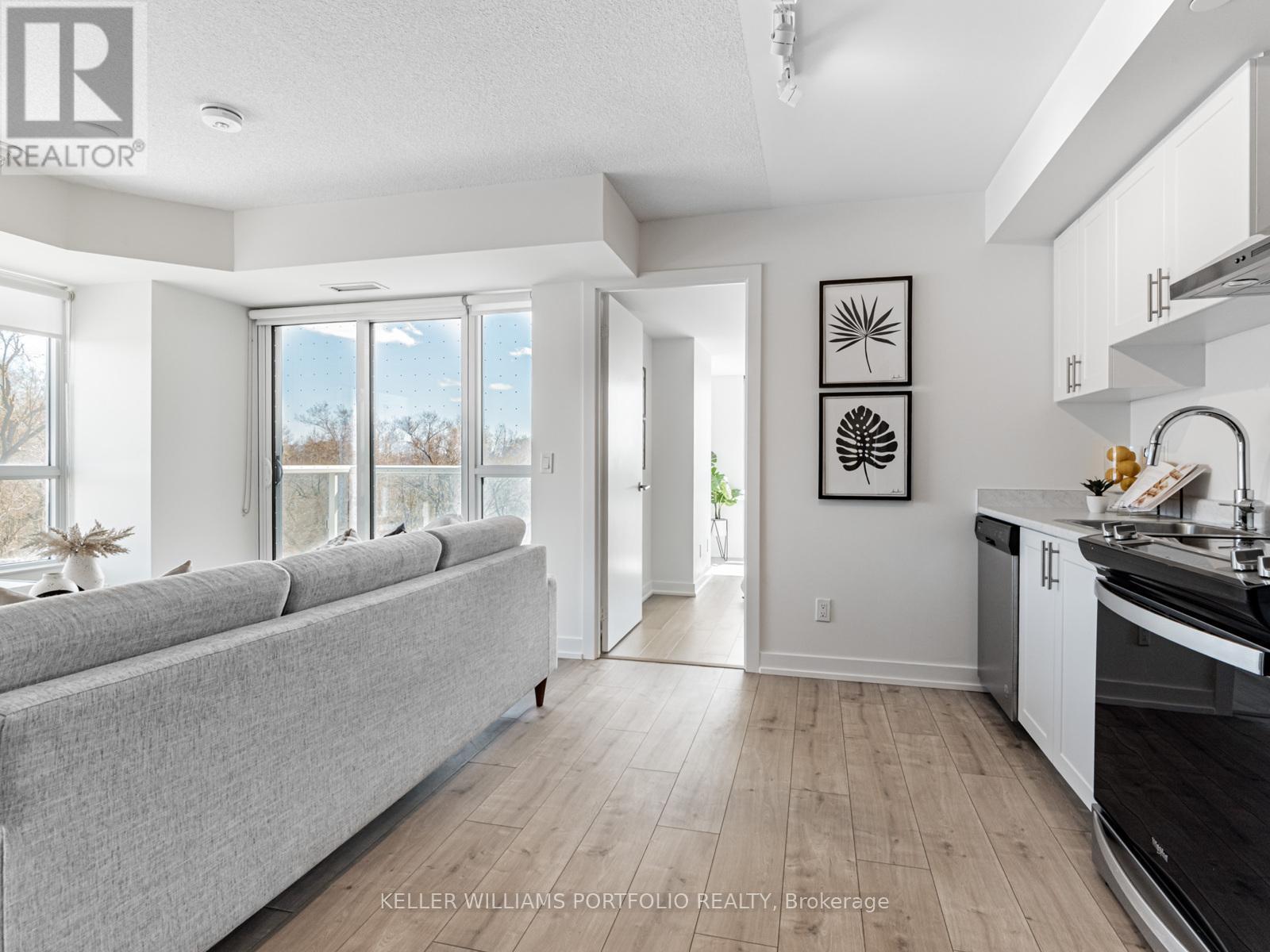 407 - 10 Wilby Crescent, Toronto, Ontario  M9N 0B6 - Photo 15 - W12112240