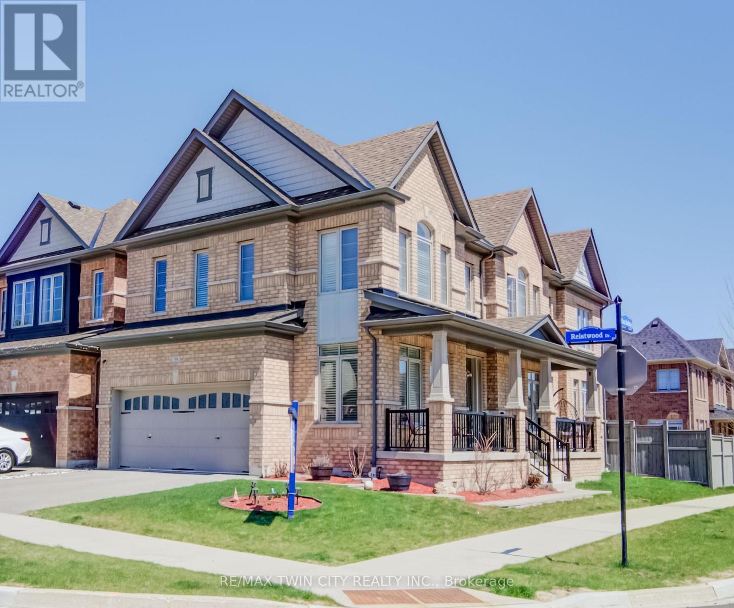 Property at 39 REISTWOOD DRIVE image 1