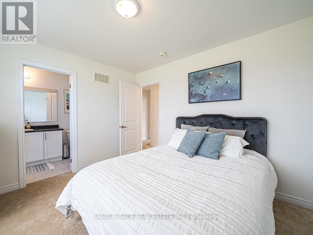 87 Summer Breeze Drive, Quinte West, Ontario  K0K 1L0 - Photo 17 - X12112254