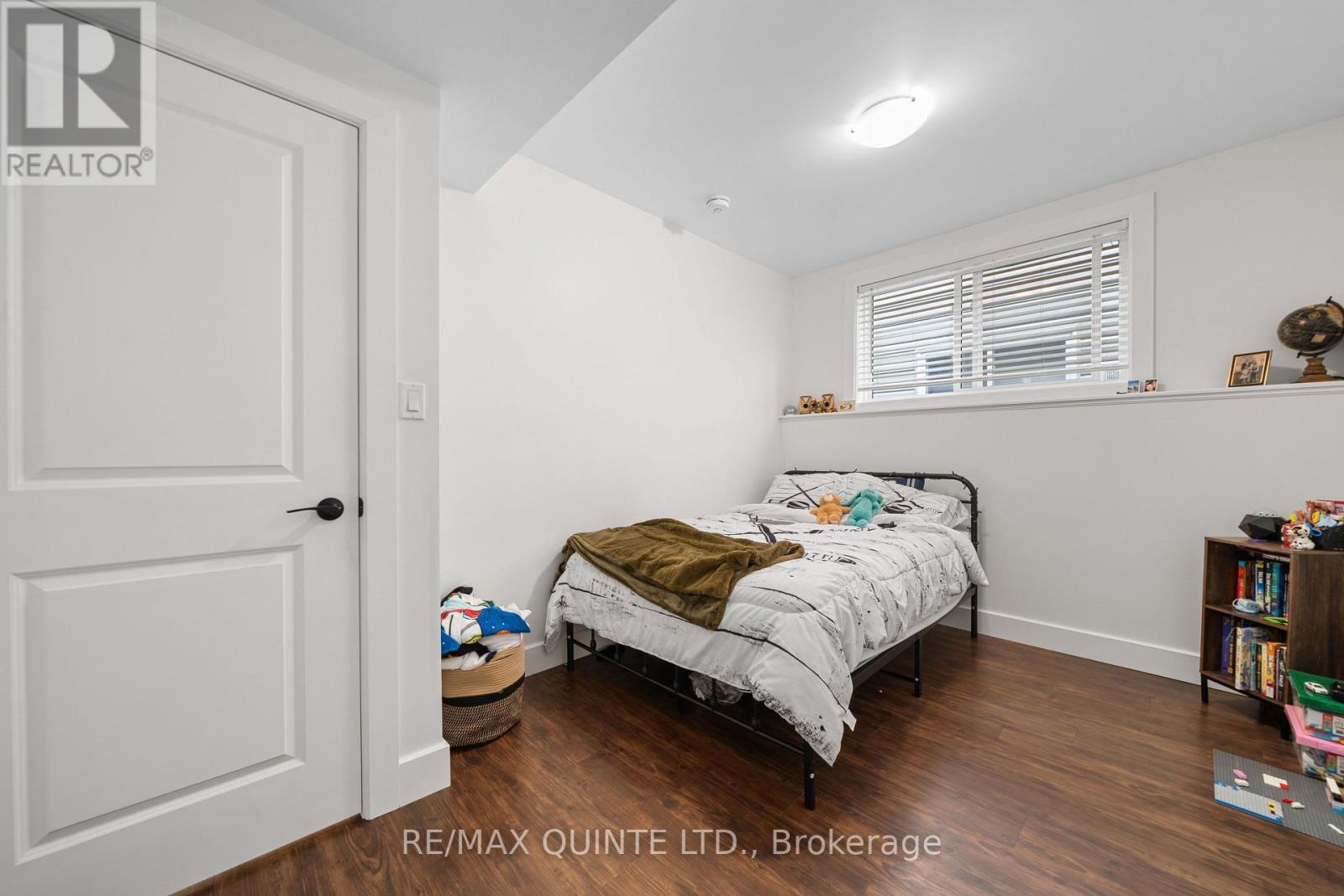 A & B - 10 Lehtinen Crescent, Belleville, Ontario  K8P 0H4 - Photo 19 - X12112288