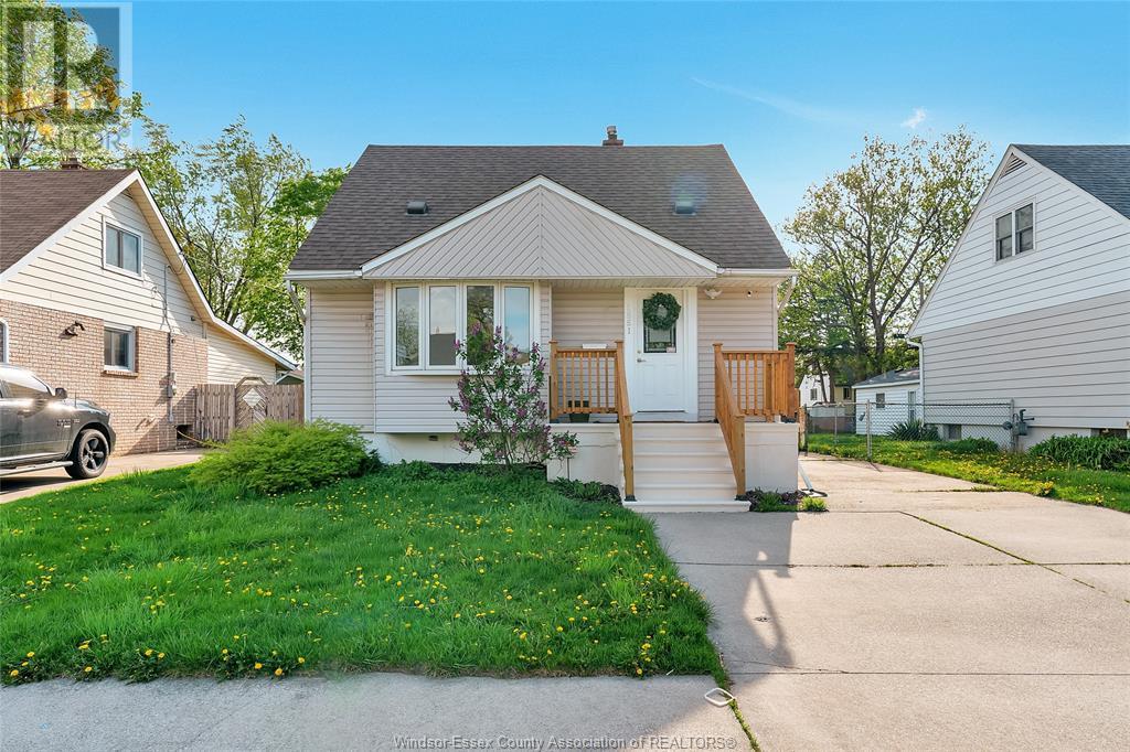 1851 NORMAN ROAD, windsor, Ontario