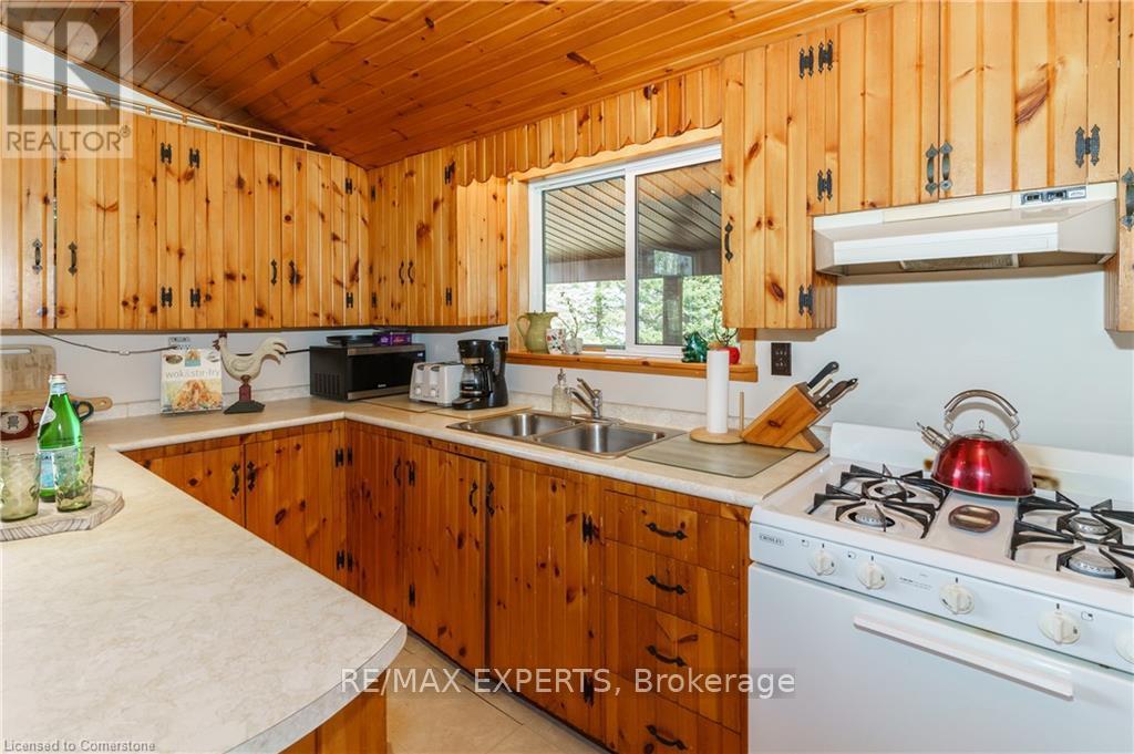86 Stoney Road, Mckellar, Ontario  P2A 0B5 - Photo 6 - X12112061