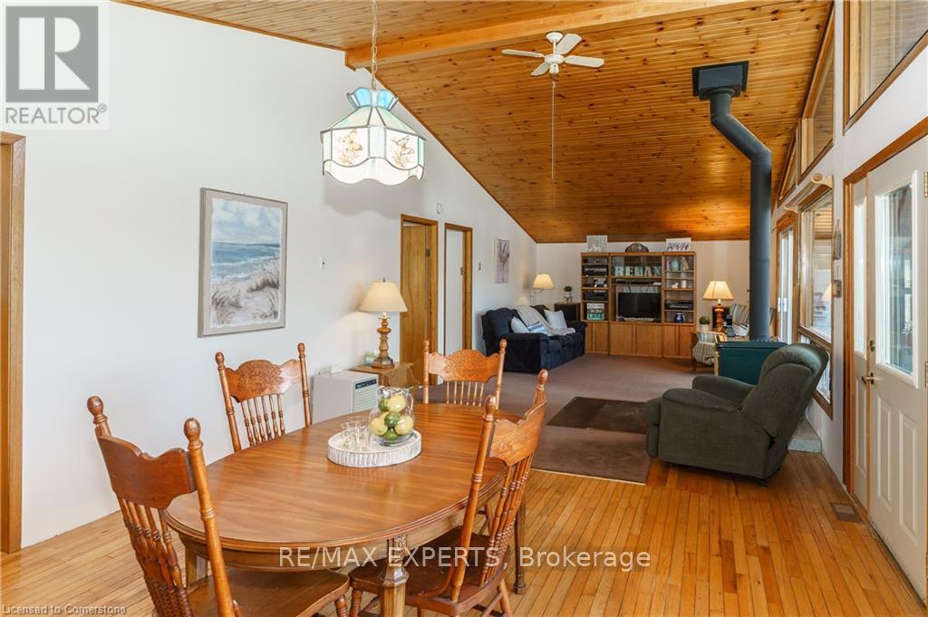 86 Stoney Road, Mckellar, Ontario  P2A 0B5 - Photo 8 - X12112061