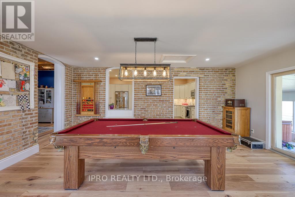 3892 Lewis Road, Thames Centre, Ontario  N0L 1V0 - Photo 8 - X12112113