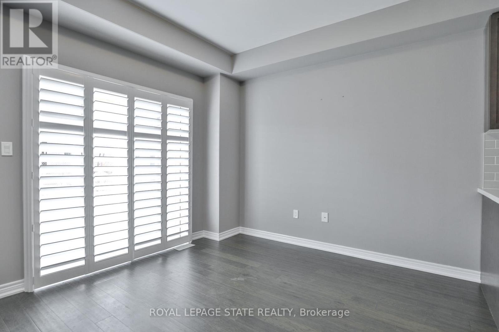 16 Zinfandel Drive, Hamilton, Ontario  L8E 0K1 - Photo 12 - X12112153