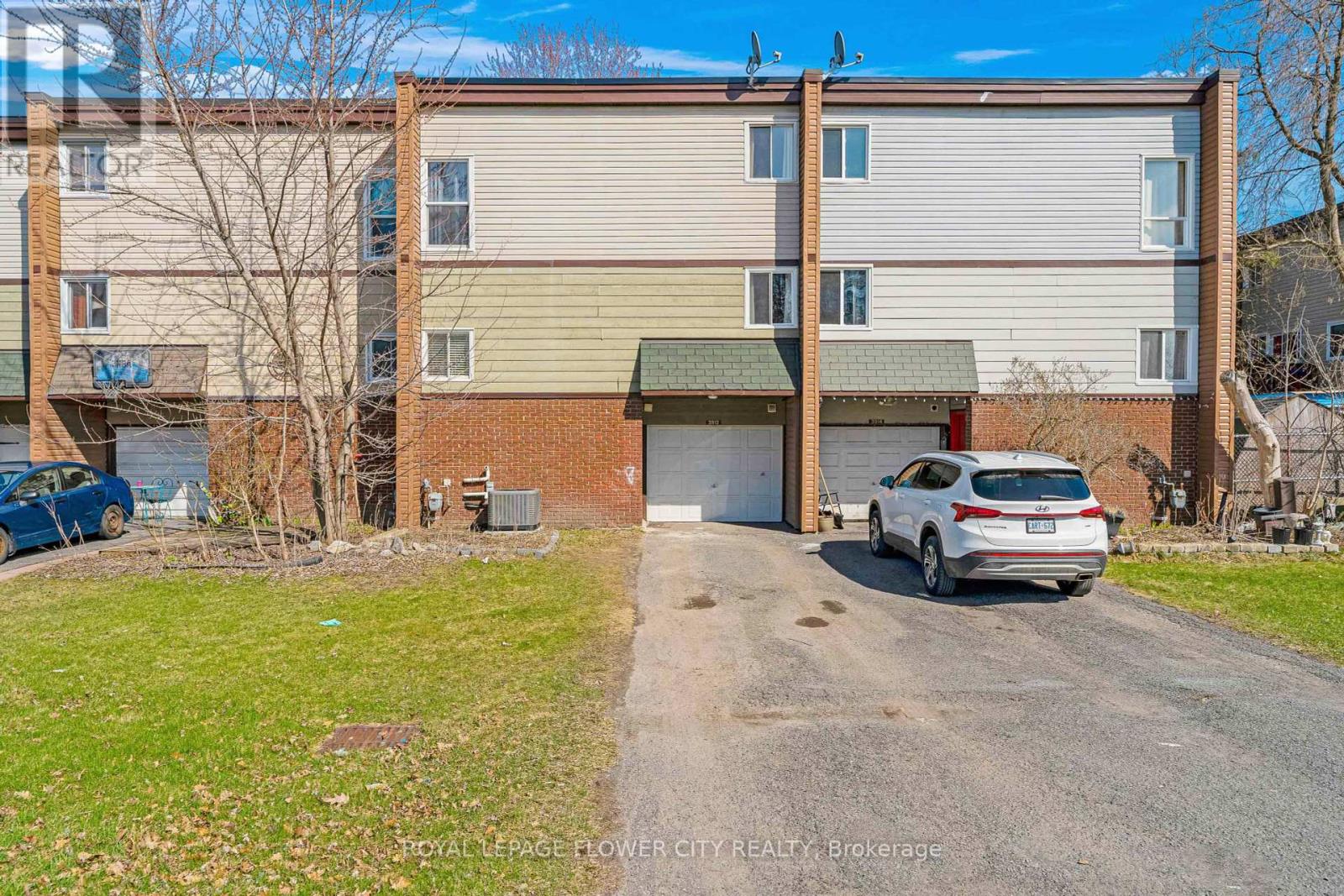 3912 Old Richmond Road, Ottawa, Ontario  K2H 5C4 - Photo 1 - X12112160