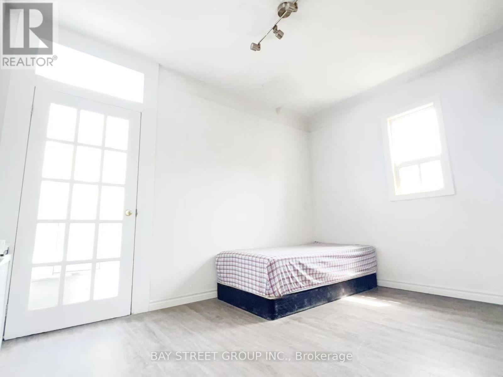 163 Delaware Avenue, Toronto (Palmerston-Little Italy), Ontario  M6H 2T2 - Photo 12 - C12111889