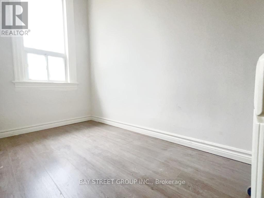 163 Delaware Avenue, Toronto (Palmerston-Little Italy), Ontario  M6H 2T2 - Photo 8 - C12111889