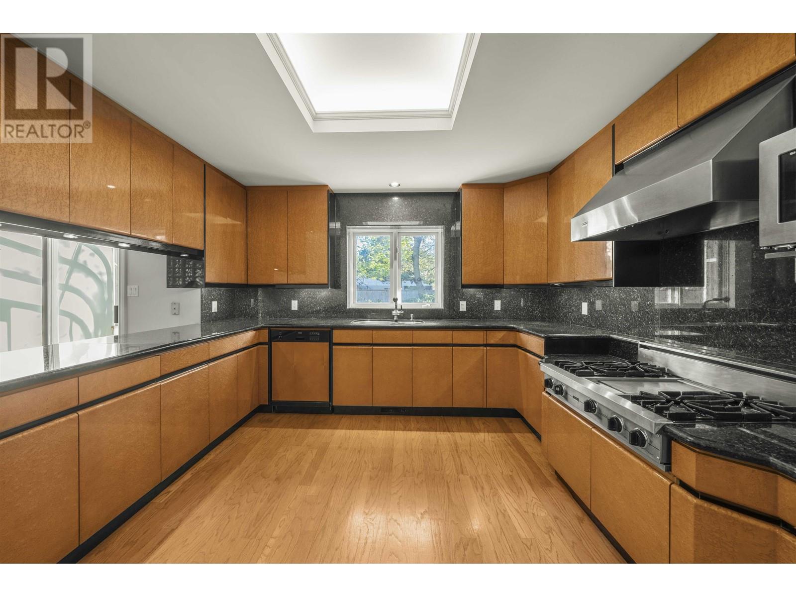 4620 Granville Avenue, Richmond, British Columbia  V7C 1E4 - Photo 14 - R2996144
