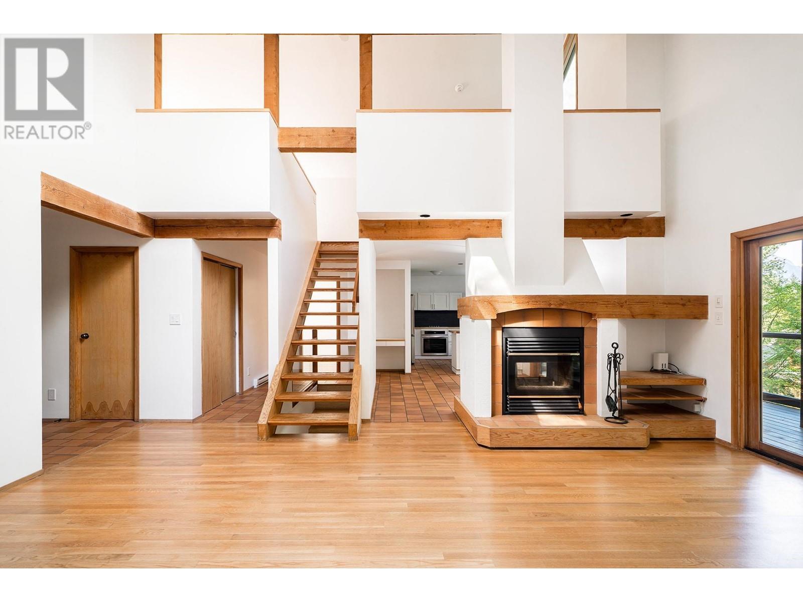 Property at 1311 HILLCREST ROAD image 3