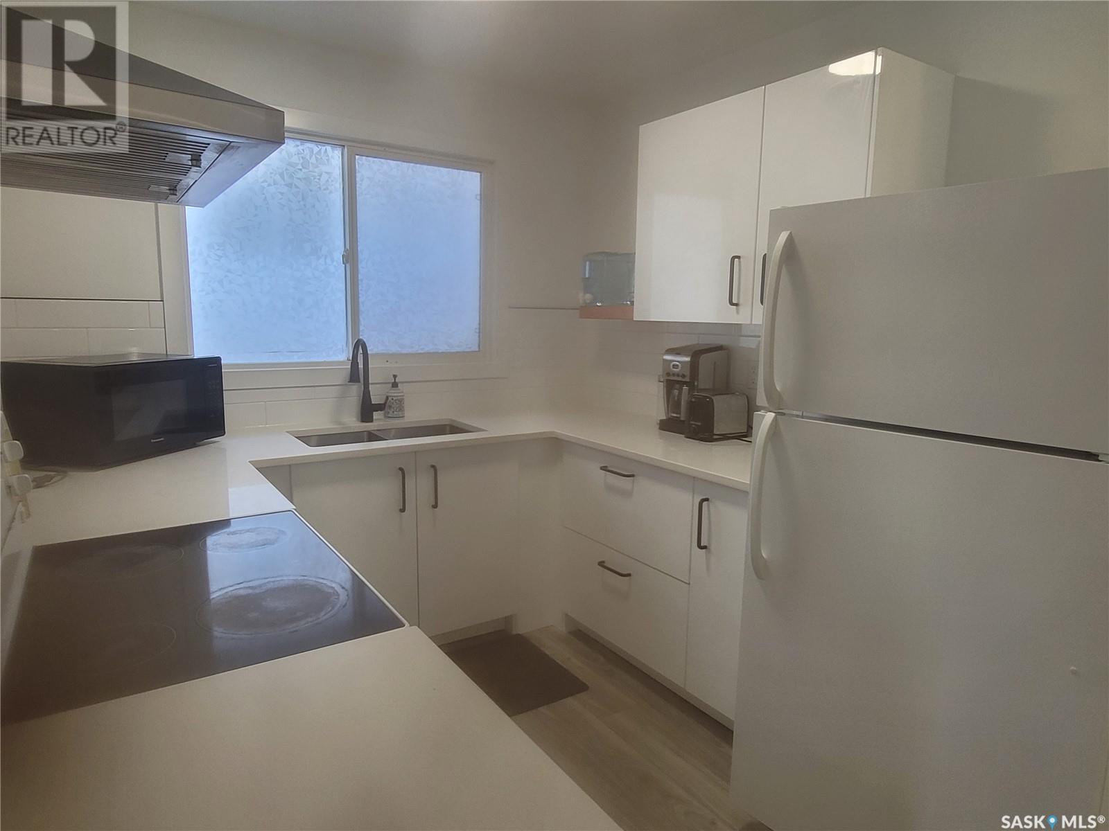 440-442 Connaught Street, Regina, Saskatchewan  S4R 4W9 - Photo 10 - SK994023