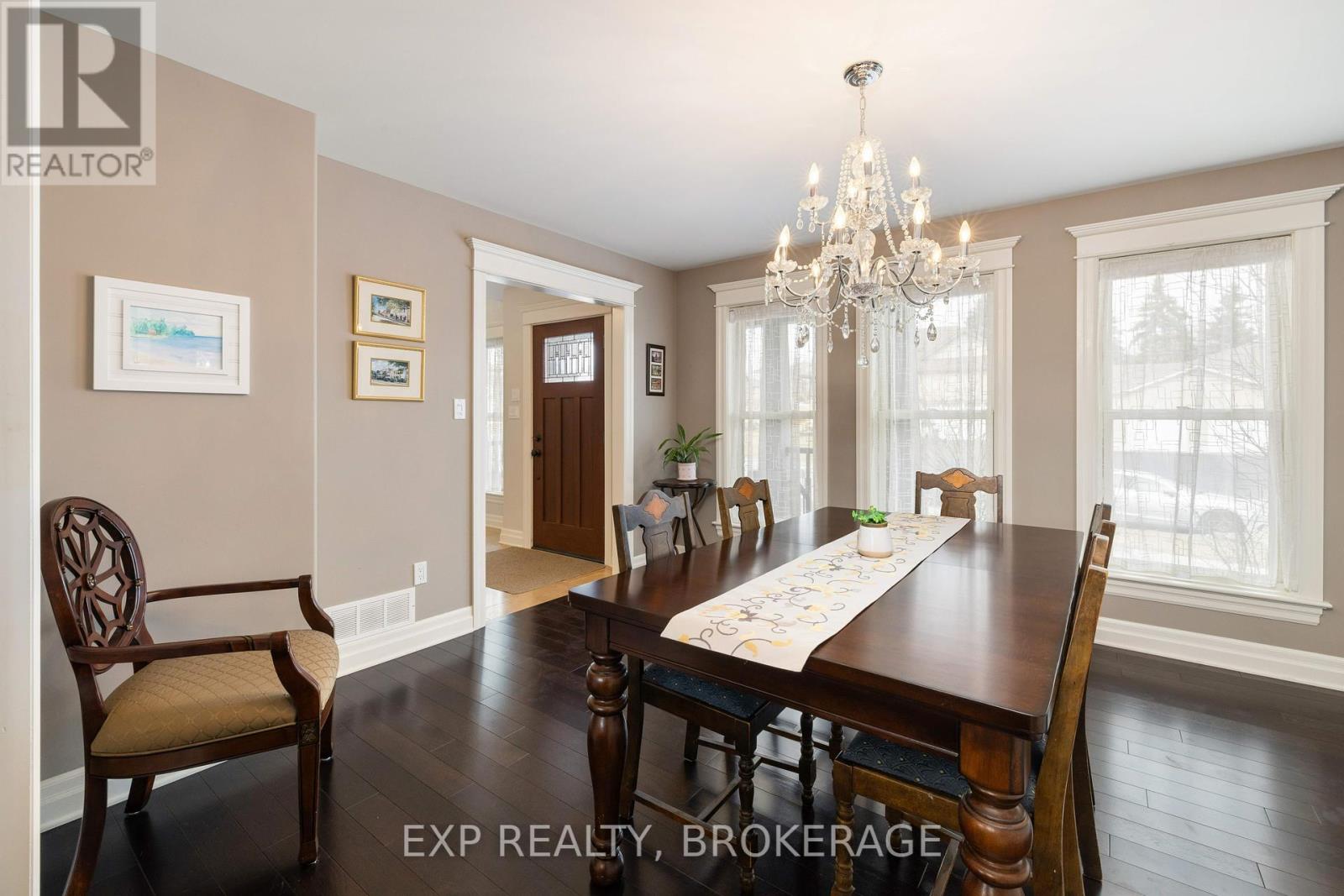132 Kildare Avenue, Loyalist, Ontario  K7N 1Z5 - Photo 7 - X12025143