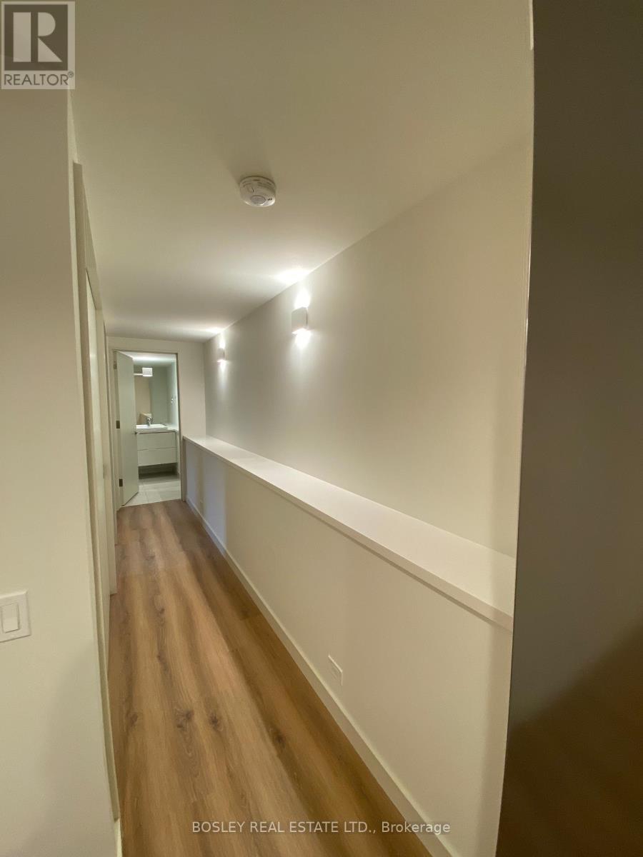 Lower - 84 Ulster Street, Toronto, Ontario  M5S 1E7 - Photo 20 - C12112268