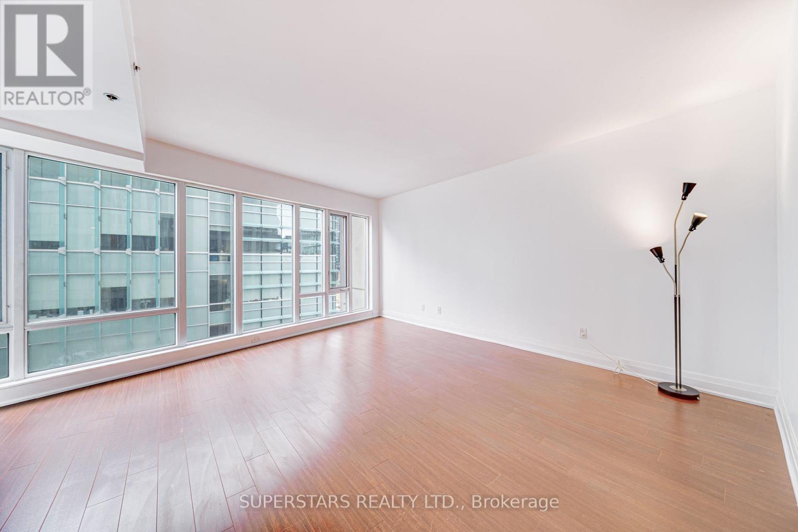 913 - 210 Victoria Street, Toronto, Ontario  M5B 2R3 - Photo 9 - C12112303