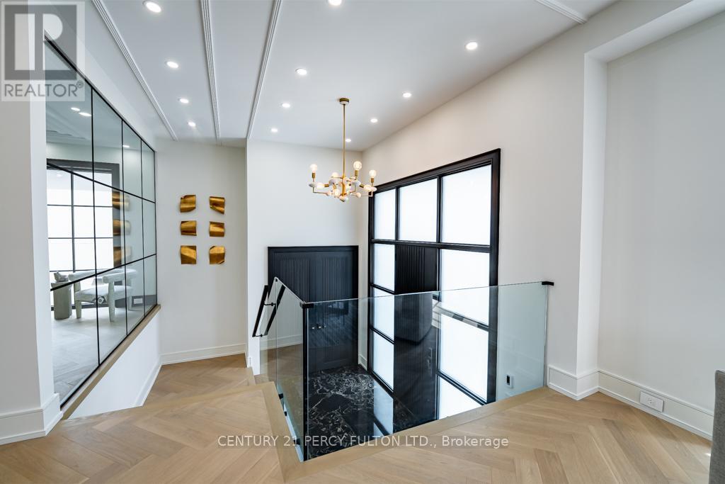 Property at 210 HOMEWOOD AVENUE image 2