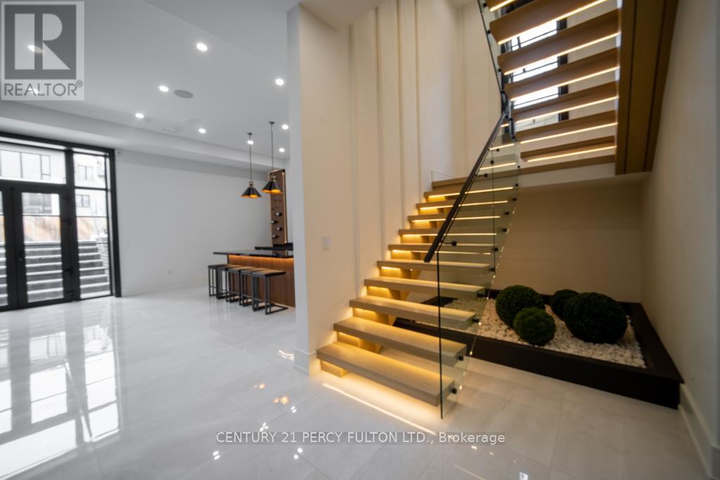 210 Homewood Avenue, Toronto (Newtonbrook West), Ontario  M2M 1K6 - Photo 39 - C12112329