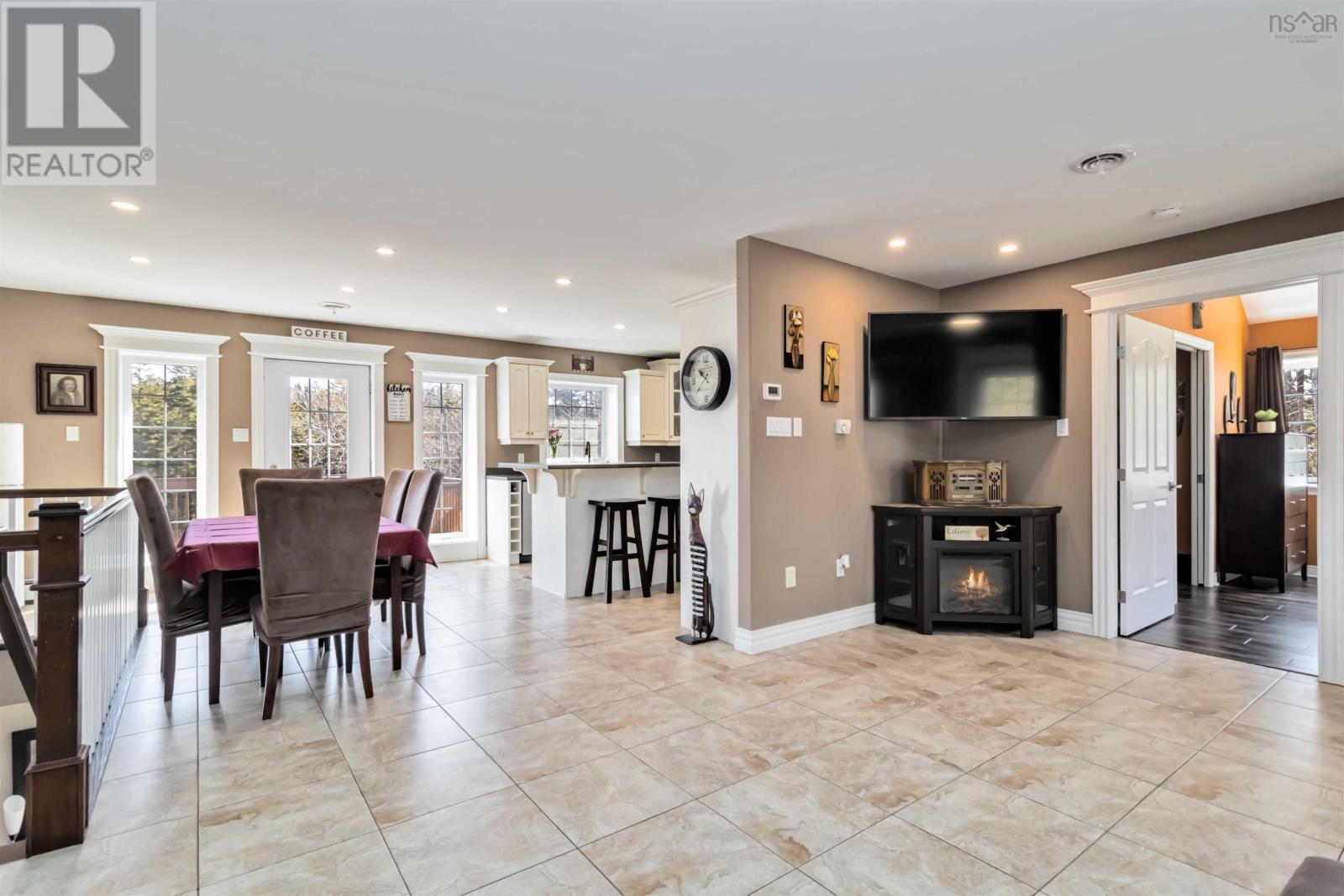 74 Deerhurst Lane, Beaver Bank, Nova Scotia  B4E 3J4 - Photo 10 - 202506852