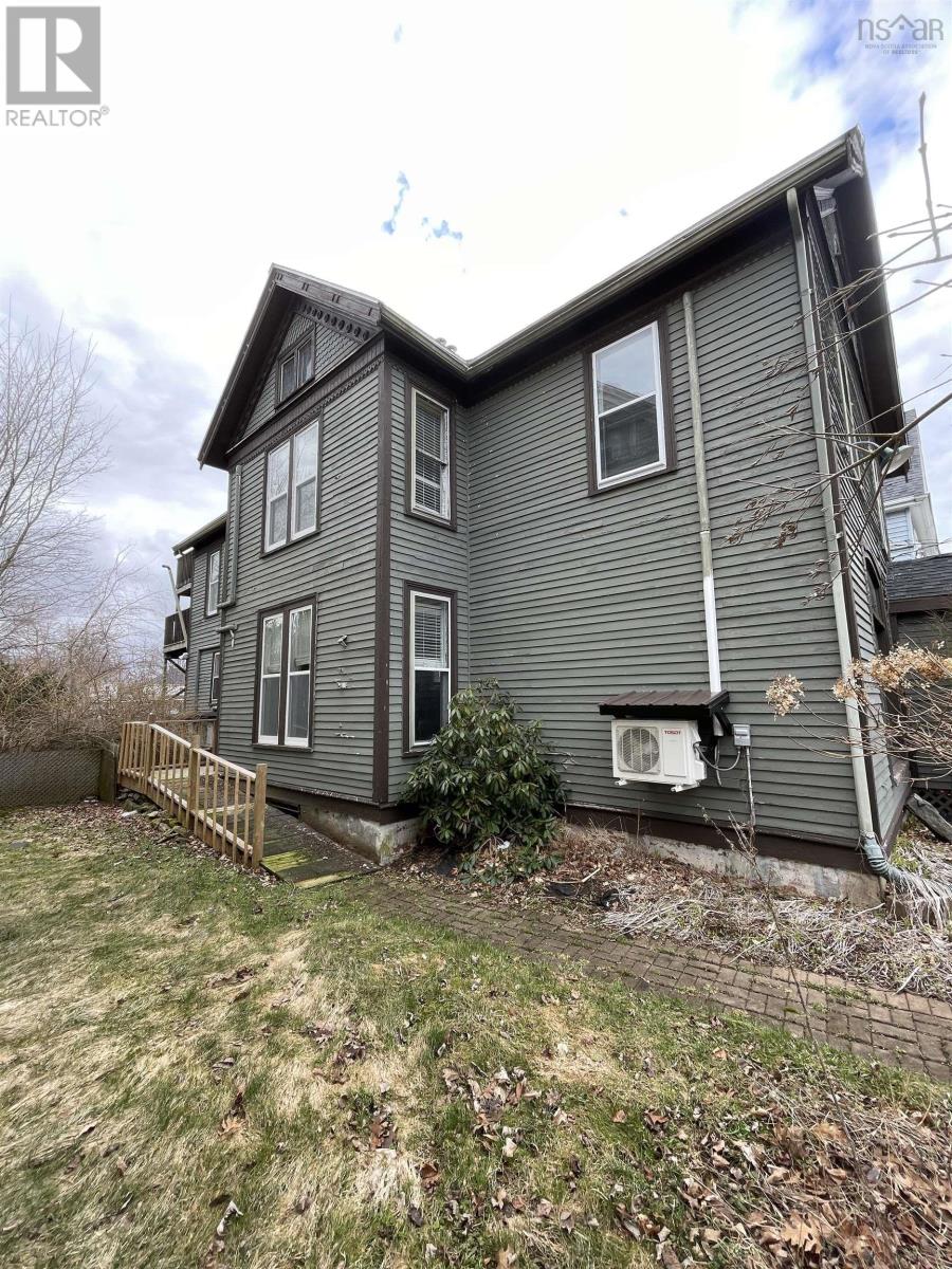 20 Dominion Street, Truro, Nova Scotia  B2N 3N8 - Photo 5 - 202508130