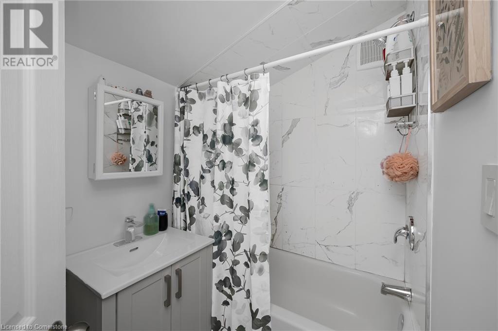 238 West 19th Street, Hamilton, Ontario  L9C 4J4 - Photo 25 - 40713784