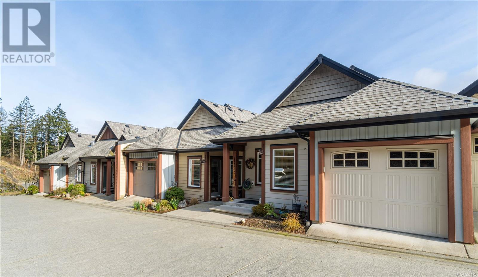 Property at 104 4745 Grandview Crt image 4