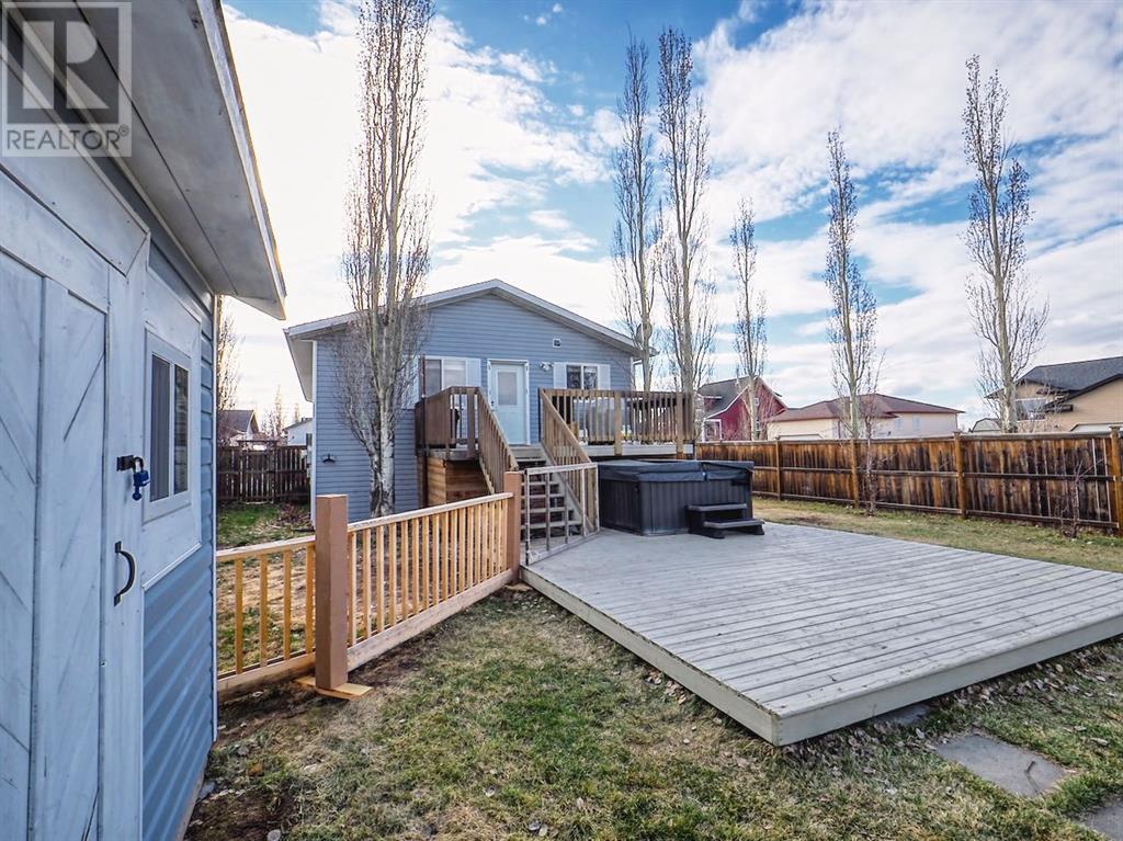 2 Sunrise Crescent N, Three Hills, Alberta  T0M 2A0 - Photo 31 - A2214740