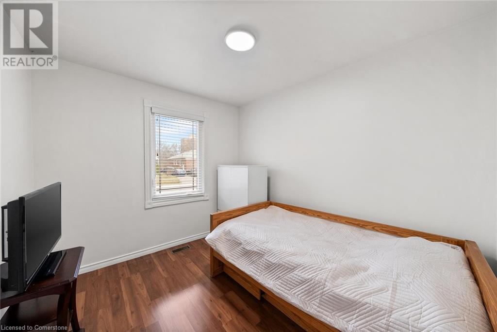 372 Bartos Drive, Oakville, Ontario  L6K 3E6 - Photo 17 - 40722989