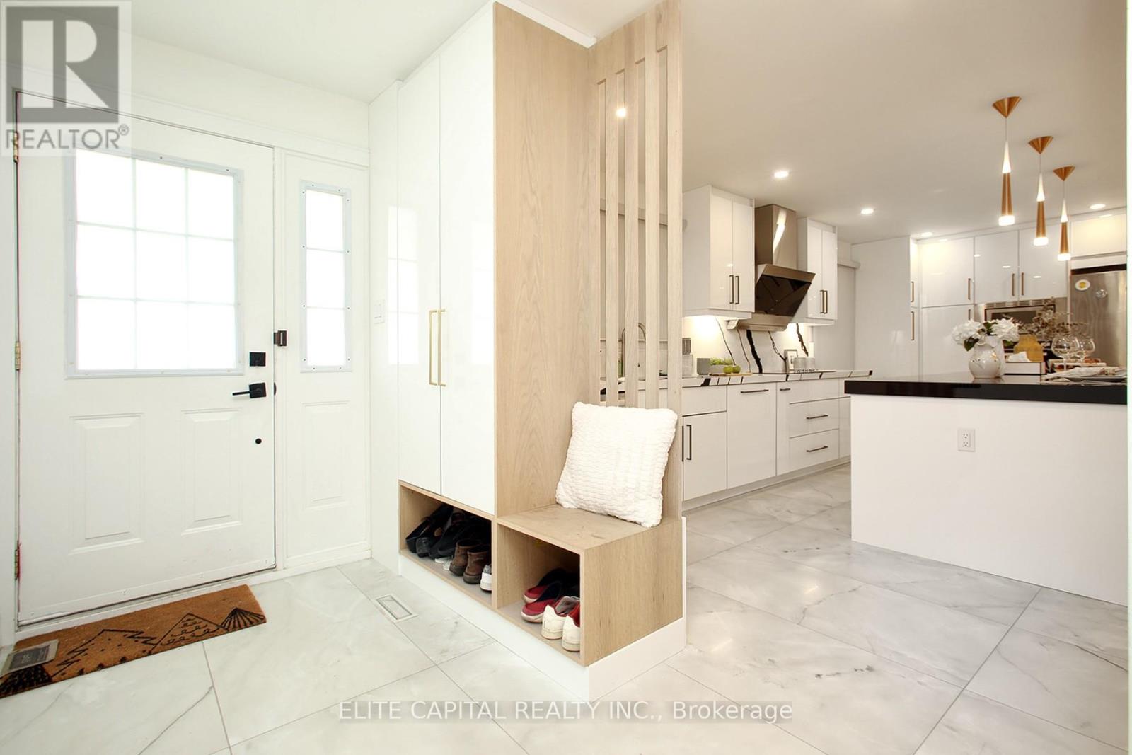 Property at 225 SNOWSHOE CRESCENT image 3