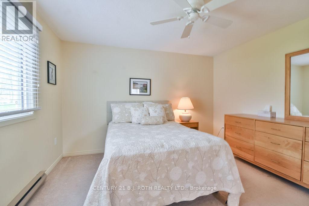 22 Tamarack Drive, Oro-Medonte, Ontario  L0L 1T0 - Photo 23 - S12112279