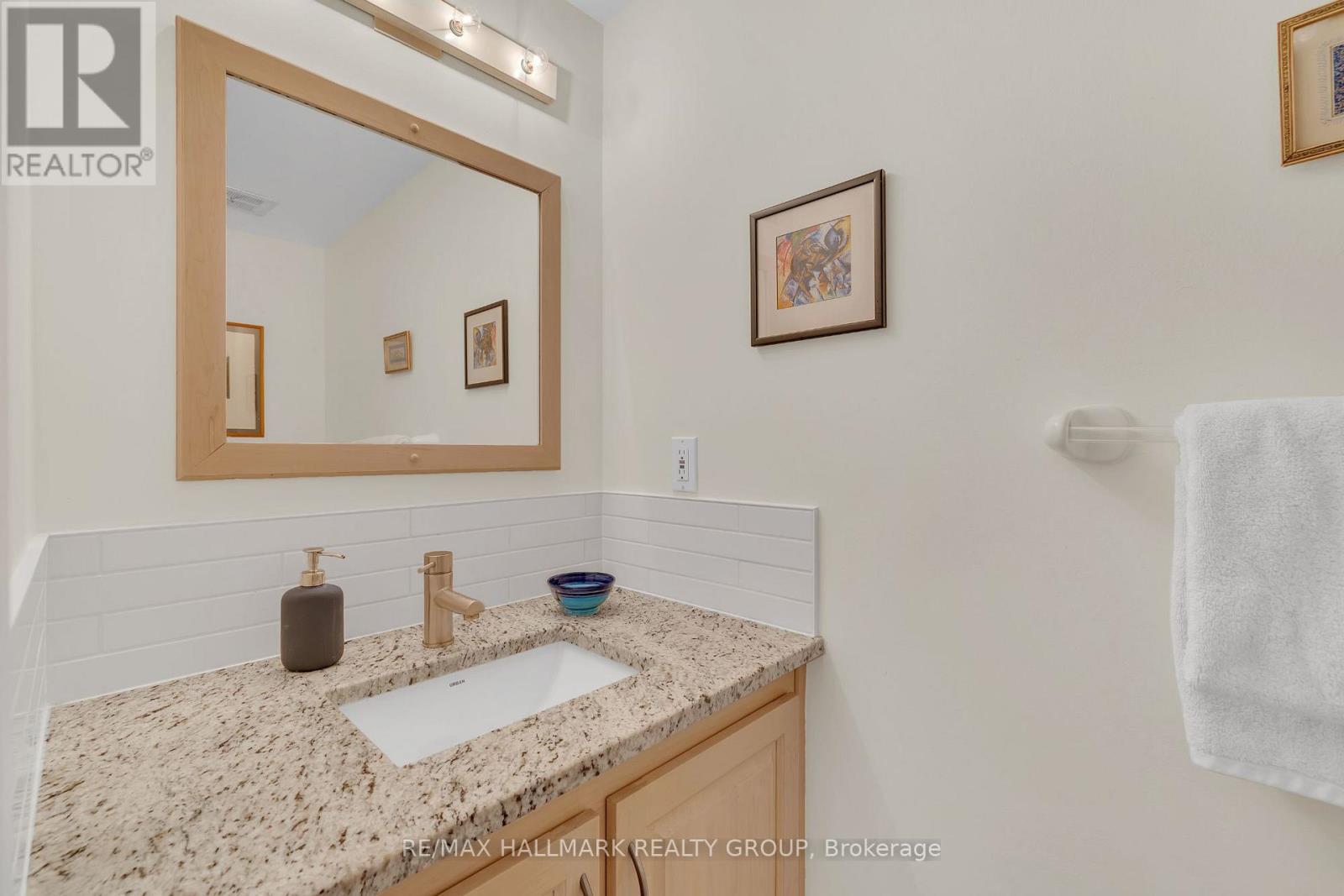 272 Lincoln Heights Road, Ottawa, Ontario  K2B 8A9 - Photo 18 - X12112266