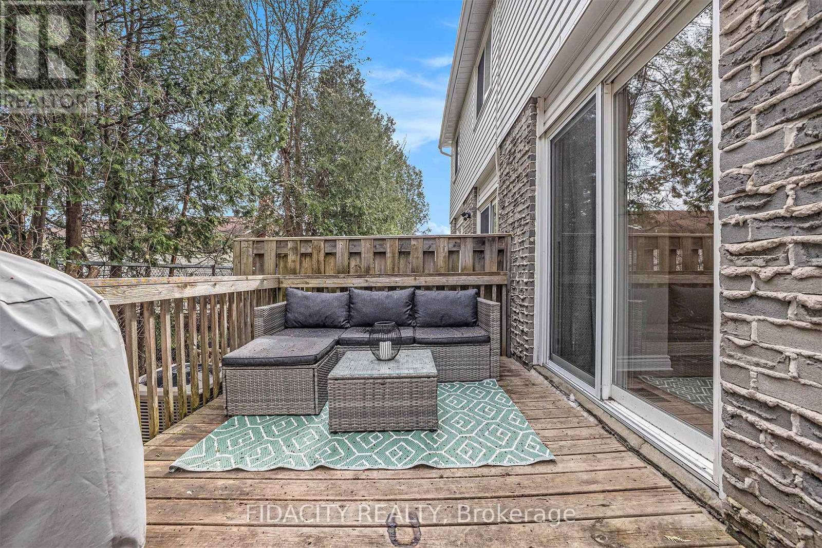 C - 34 Black Forest Lane, Ottawa, Ontario  K2H 5C8 - Photo 27 - X12112269