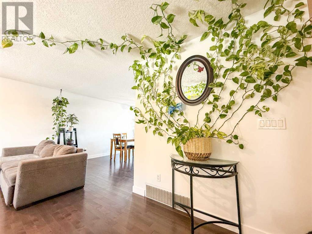 Property at 95 Feero Drive image 4
