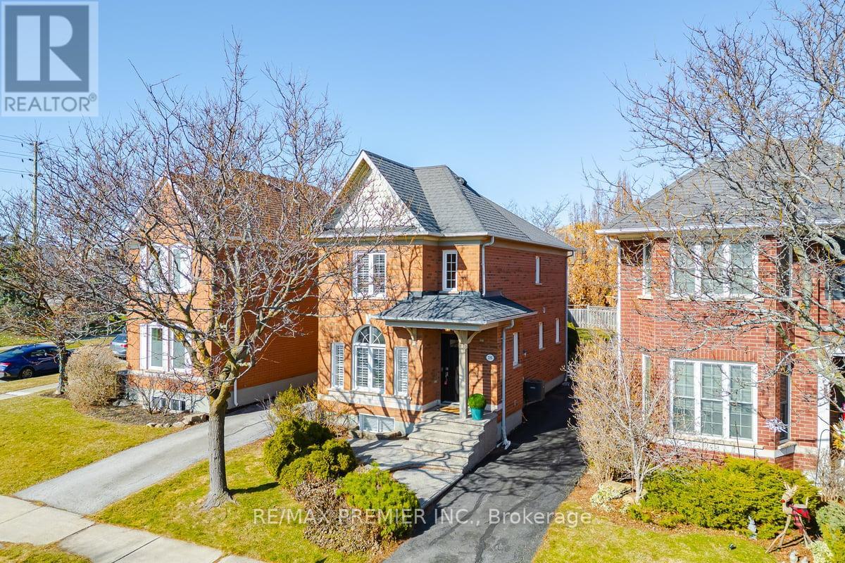Property at 2595 BLACKCOMBE CRESCENT image 1