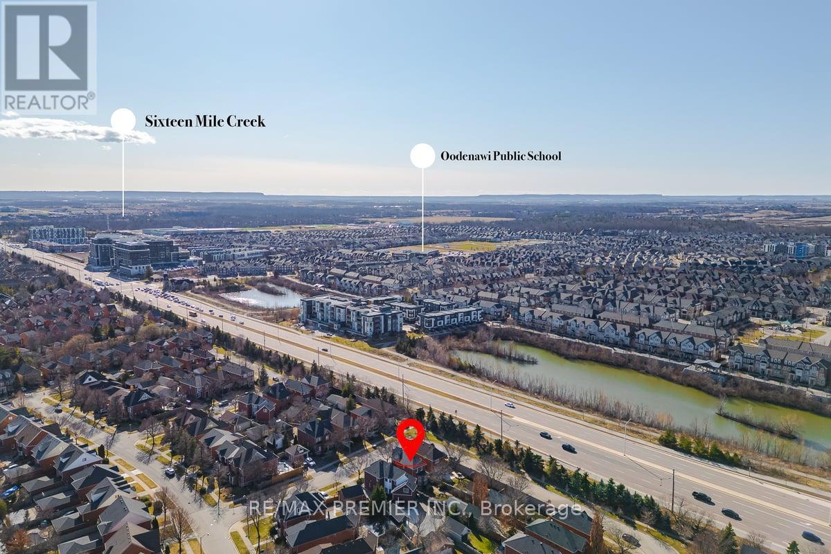 2595 Blackcombe Crescent, Oakville, Ontario  L6H 6L5 - Photo 44 - W12112290
