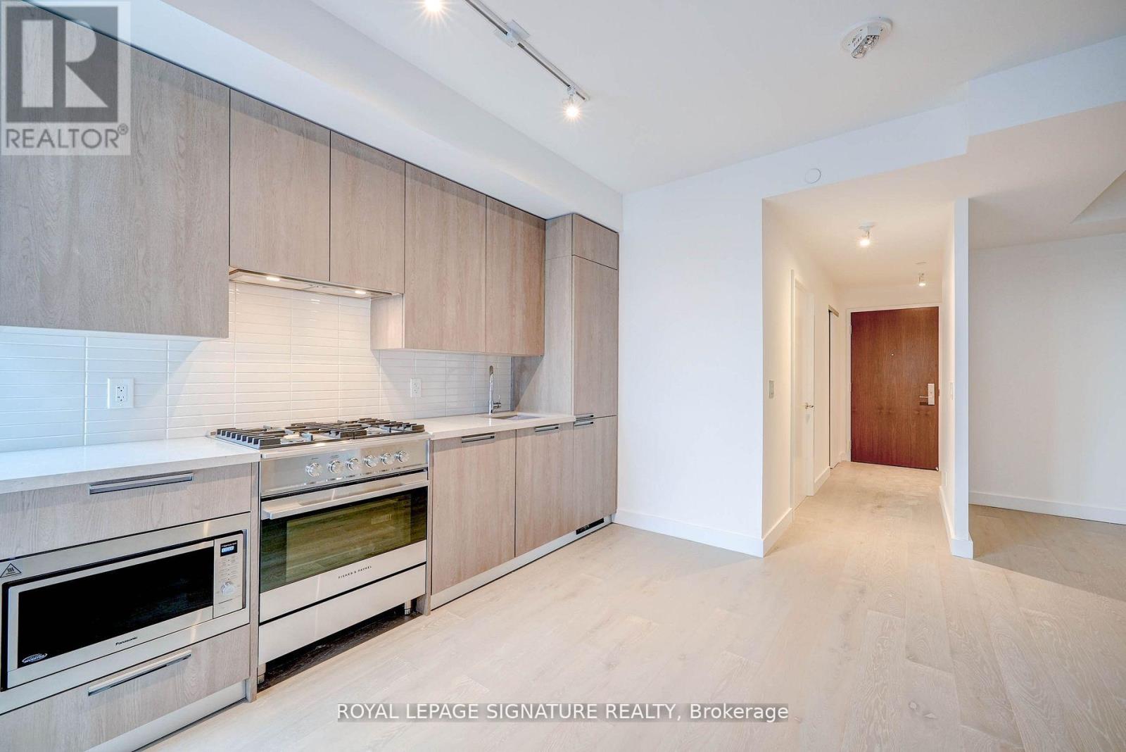 501 - 160 Kingsway Crescent, Toronto, Ontario  M8X 2R6 - Photo 11 - W12112315
