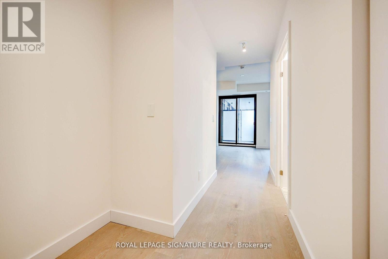 501 - 160 Kingsway Crescent, Toronto, Ontario  M8X 2R6 - Photo 3 - W12112315