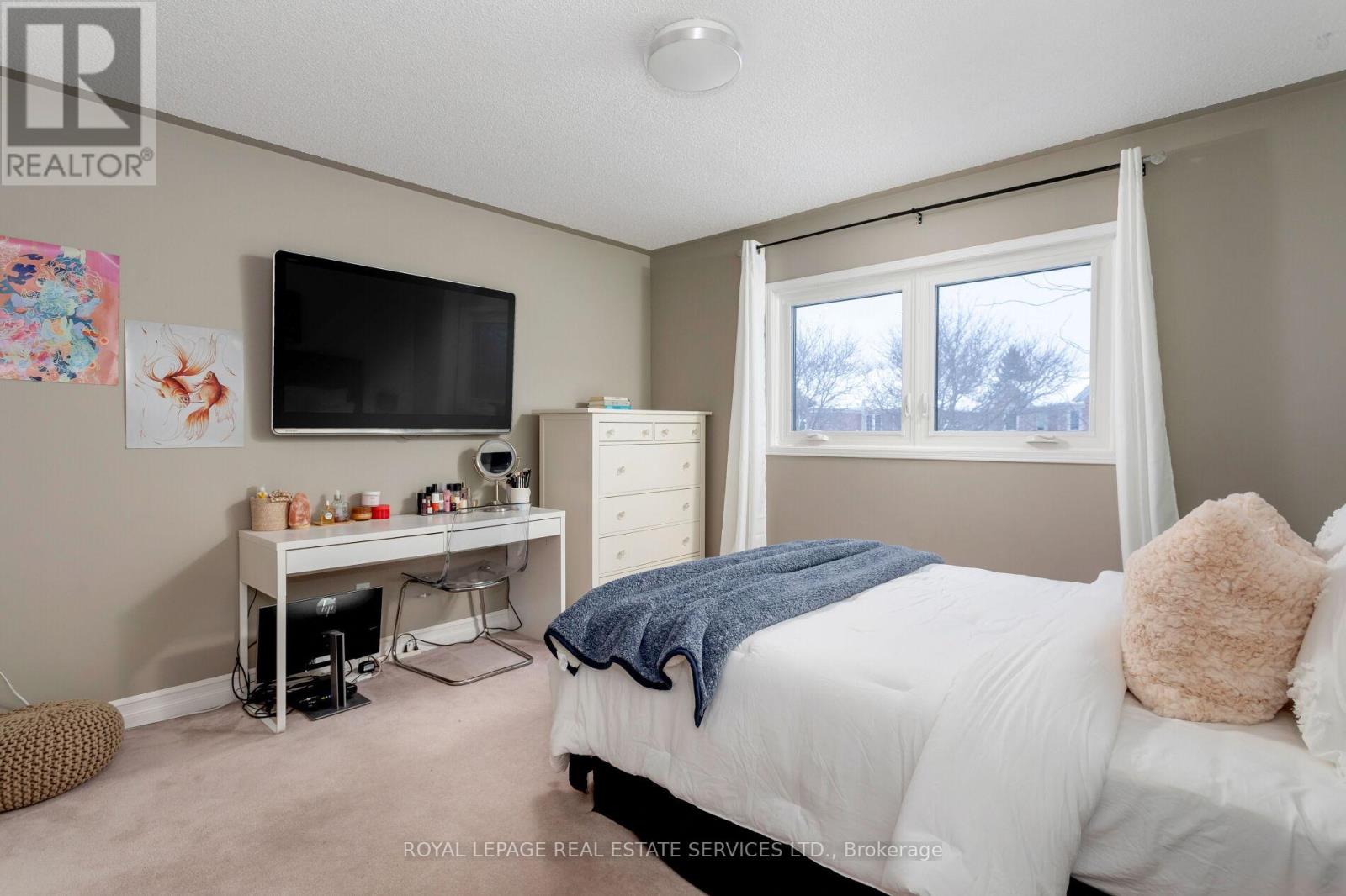 2243 Vista Oak Road, Oakville, Ontario  L6M 3L8 - Photo 28 - W12112324