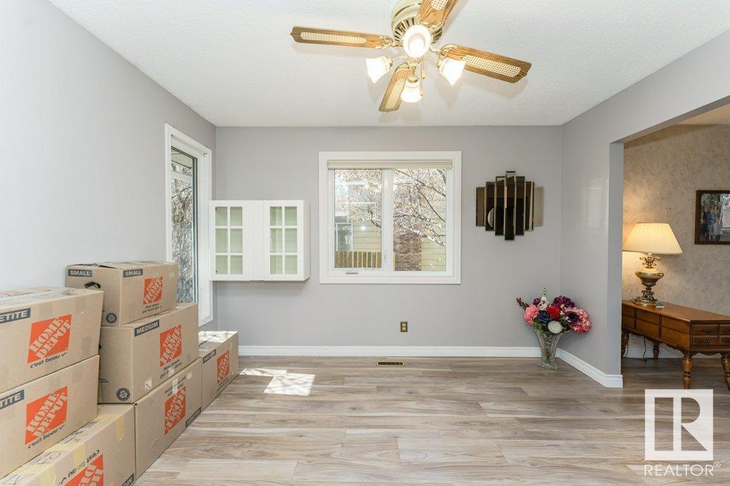 Property at 11245 34A AV NW image 4