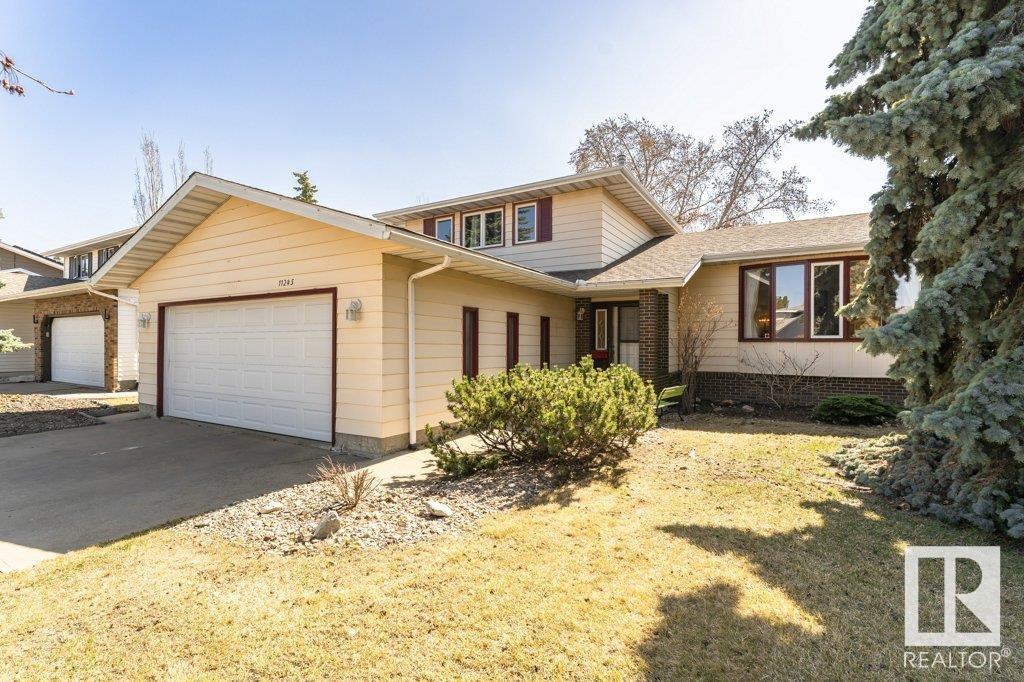 Property at 11245 34A AV NW image 1