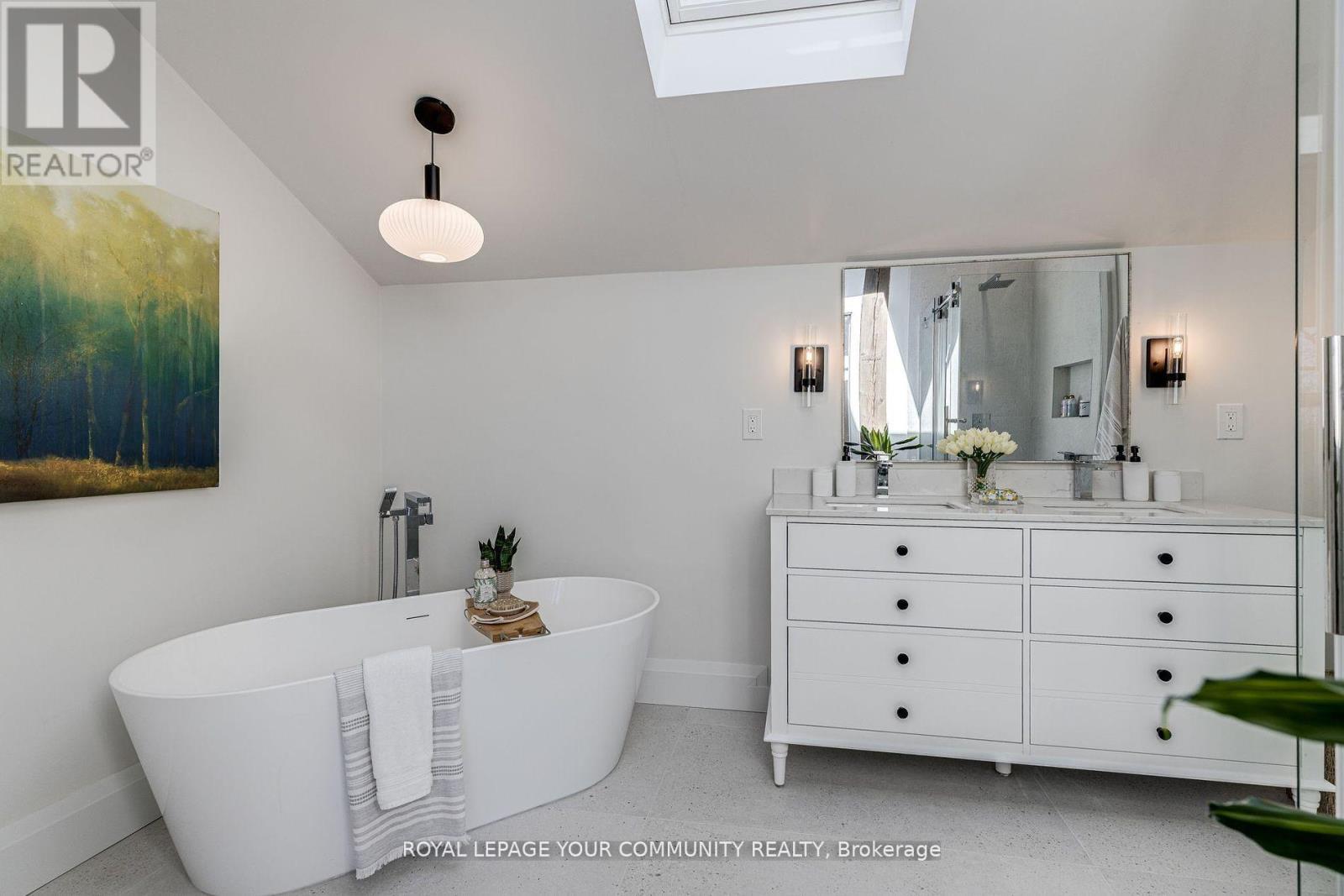 7 Buttonville Crescent E, Markham, Ontario  L3R 0J9 - Photo 36 - N12098402