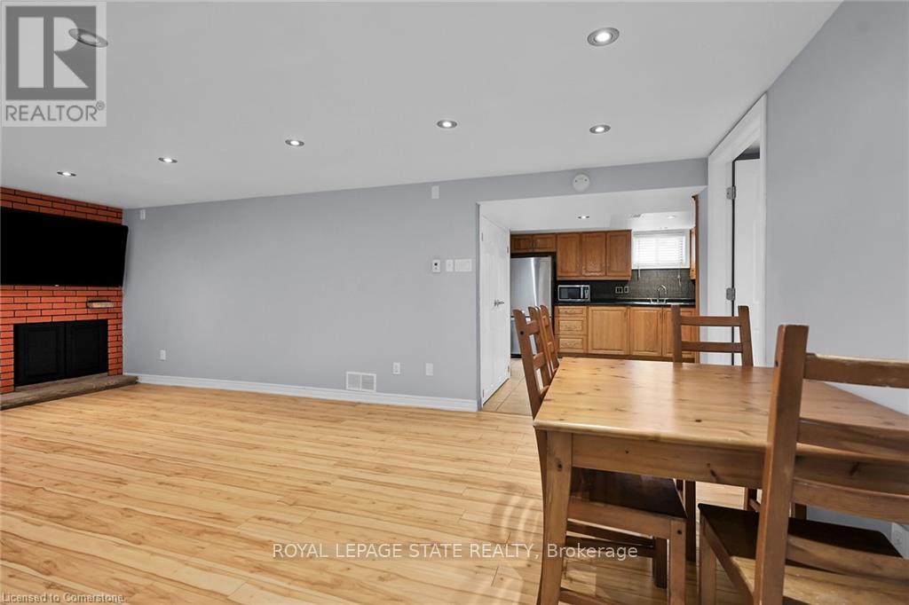 B - 221 Gray Road, Hamilton, Ontario  L8E 1T9 - Photo 18 - X12112325