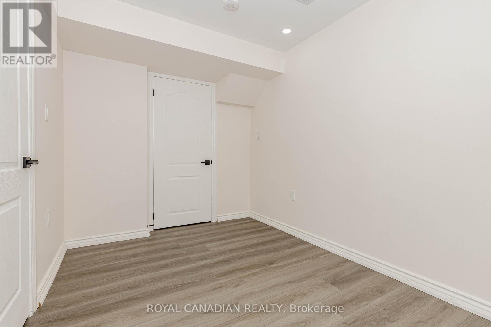Bsmt - 1342 Kovachik Boulevard, Milton, Ontario  L9E 1W3 - Photo 28 - W12111052
