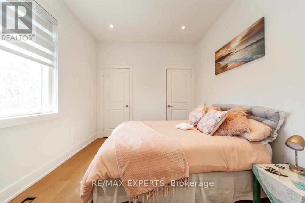 68 Twenty Fourth Street, Toronto (Long Branch), Ontario  M8V 3N8 - Photo 22 - W12110620
