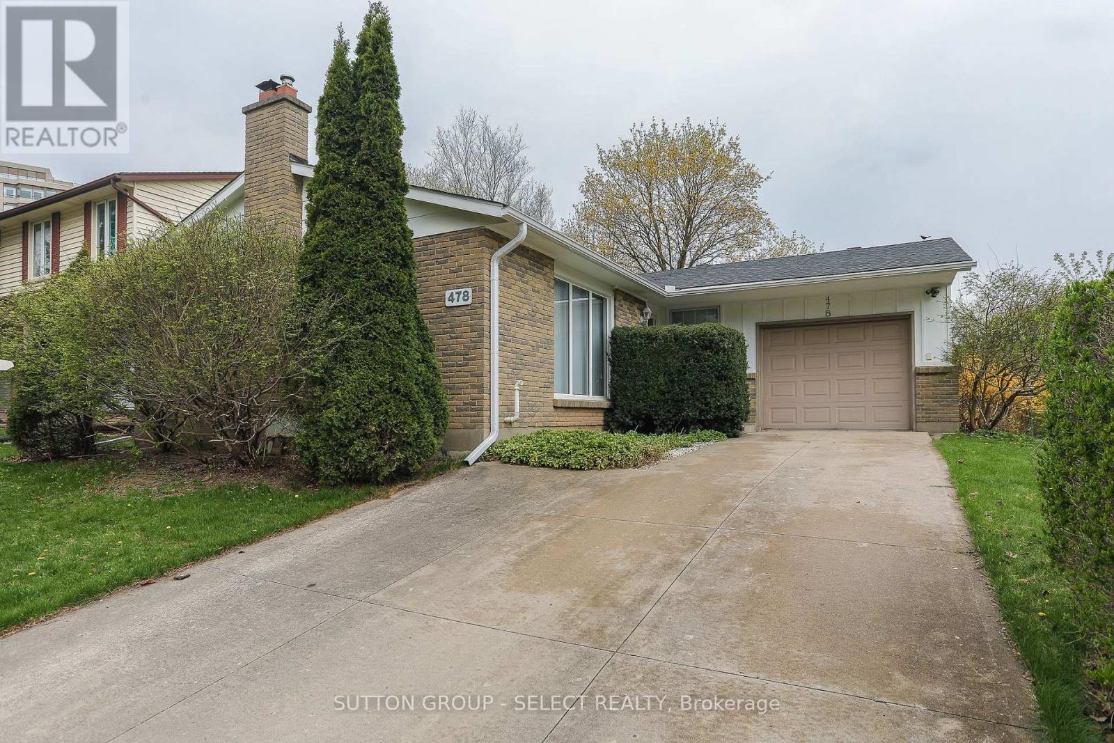 478 Village Green Avenue