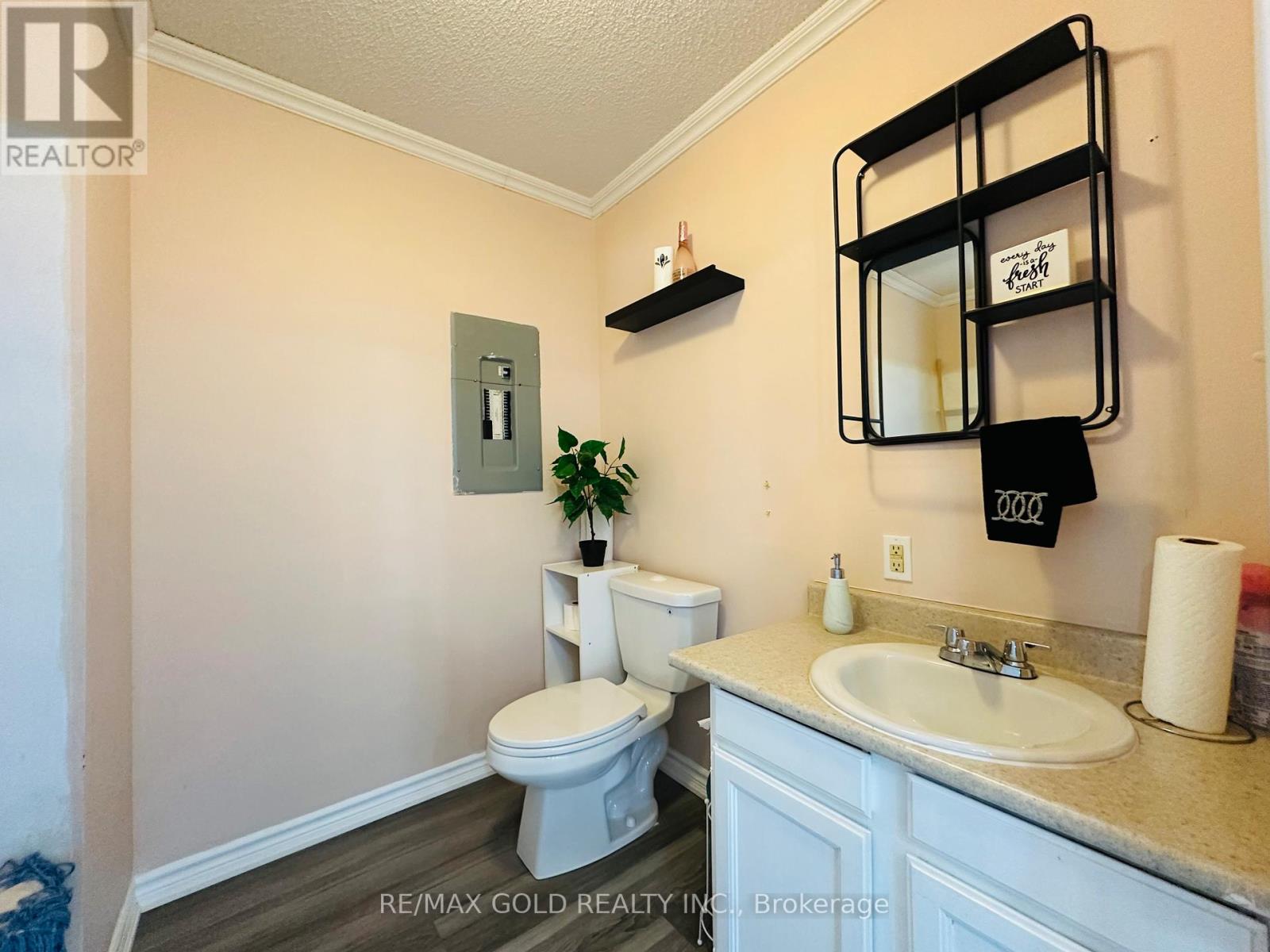 2b - 43 Main Street S, Milton, Ontario  L0P 1B0 - Photo 7 - W12111159