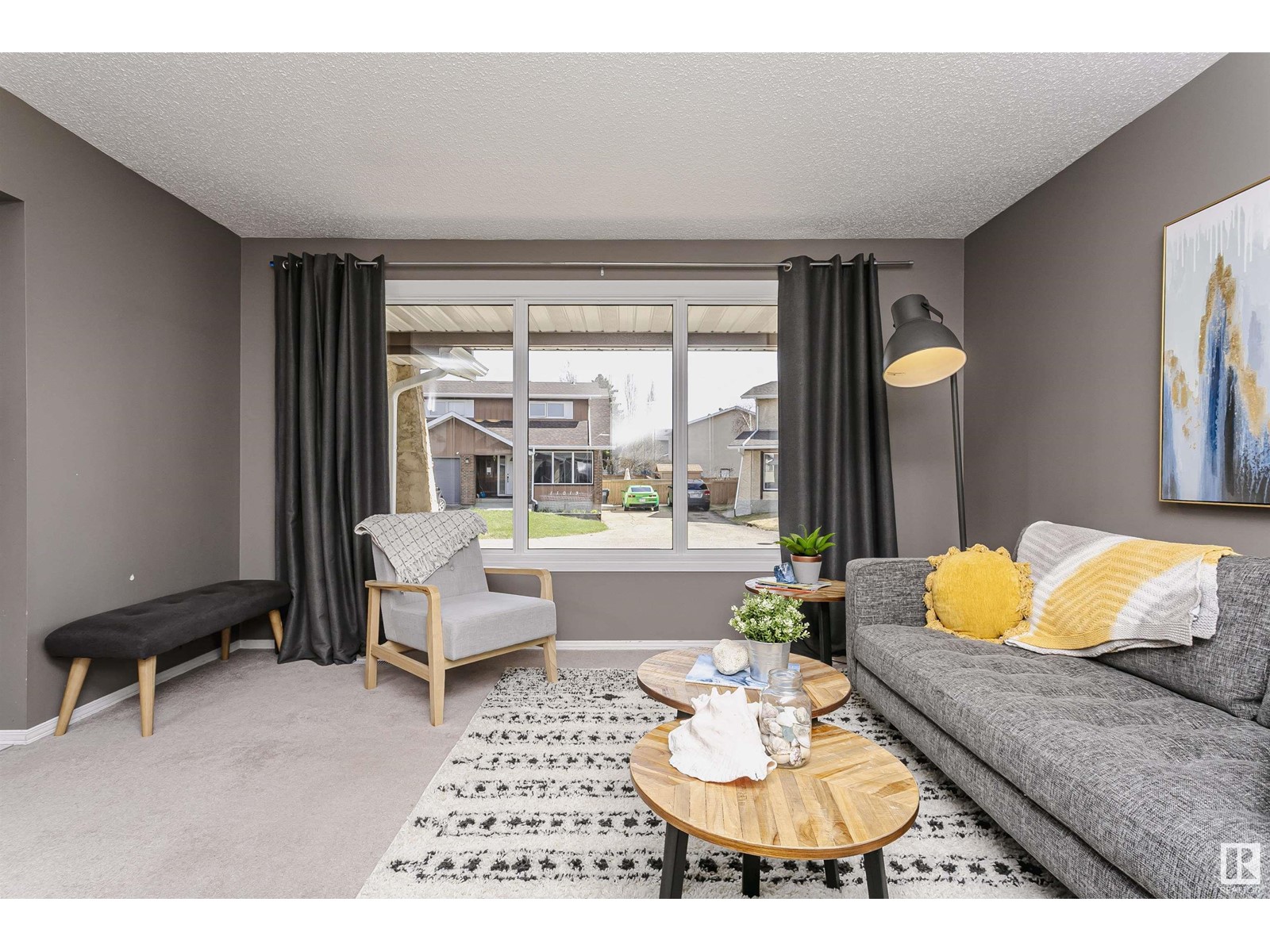 Property at 11023 162A AV NW image 3