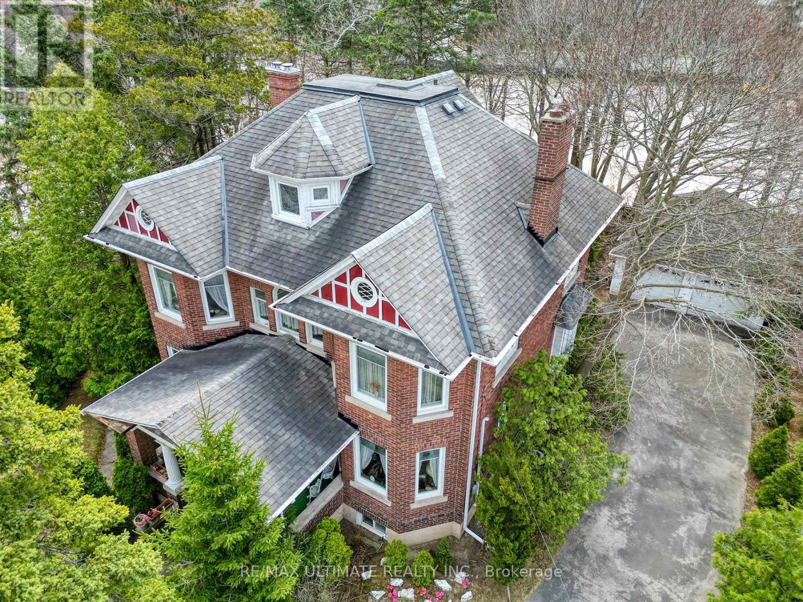 456 MANSE ROAD, Toronto, Ontario
