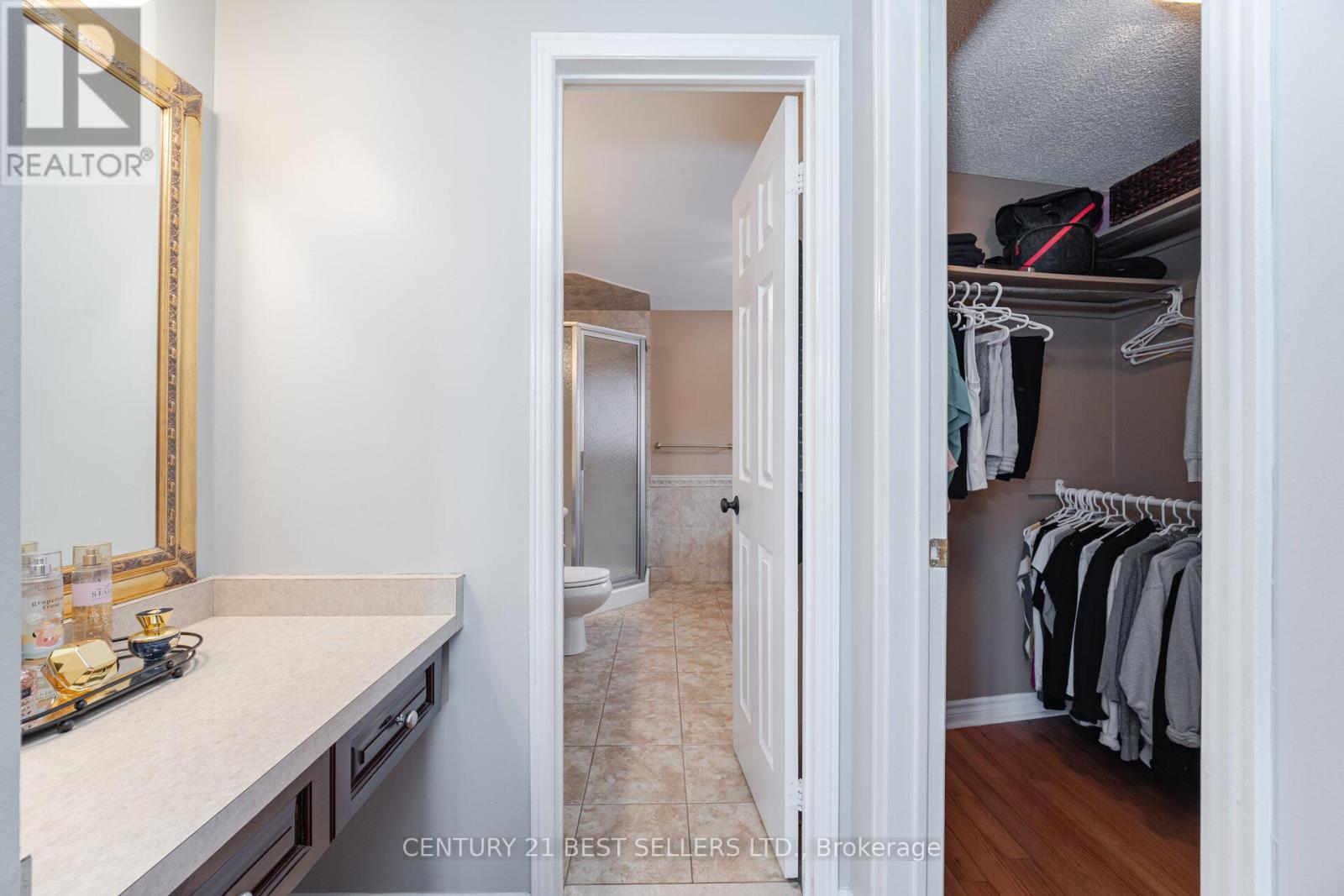 657 Savoy Crescent, Mississauga, Ontario  L5R 3B4 - Photo 27 - W12084769